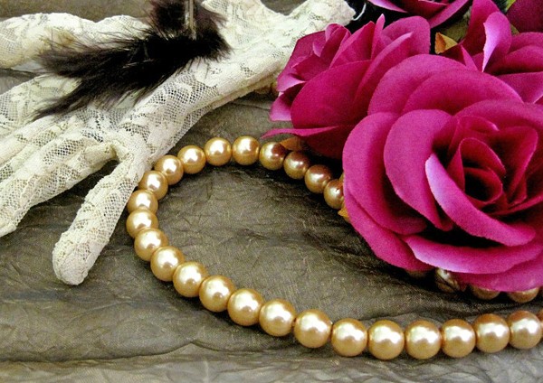 Cleaning and Caring for Your Pearl Jewelry